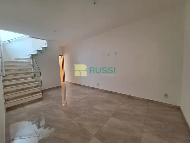 Casa com 180m² 3 quartos e 2 banheiros, à venda, no bairro Jardim das Indústrias em São José dos Campos