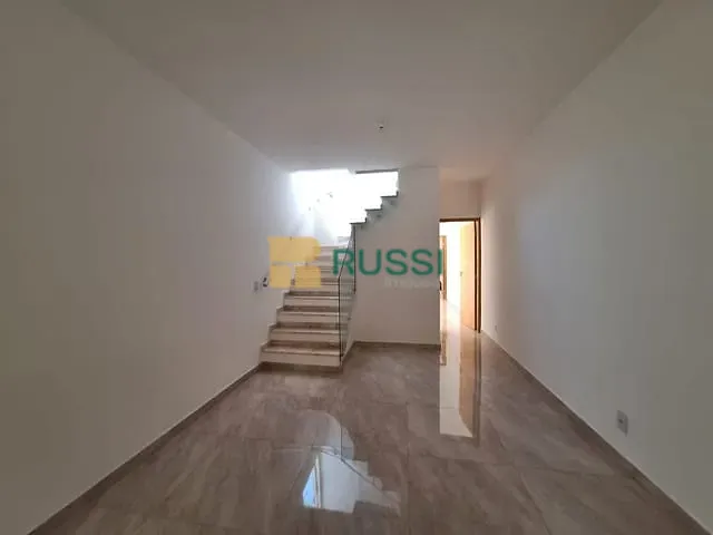 Casa com 180m² 3 quartos e 2 banheiros, à venda, no bairro Jardim das Indústrias em São José dos Campos