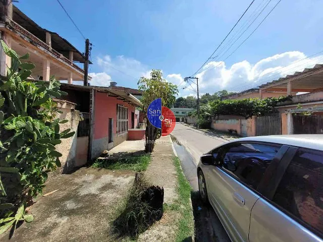Casa 1 quarto e 1 banheiro, à venda, no bairro Praia do Imperador  (Praia de Mauá) em Magé