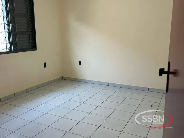 Casa com 250m², à venda, no bairro Jardim São Jorge em Nova Odessa