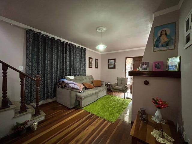 Casa com 525m² 3 quartos e 2 banheiros, à venda, no bairro Três Vendas em Pelotas