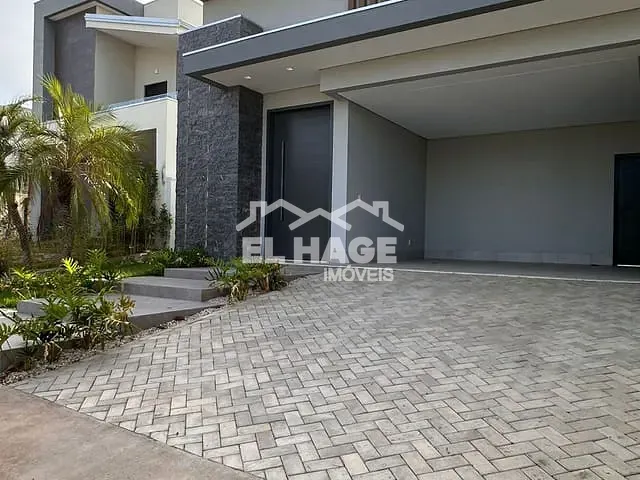 Casa com 307m² 3 quartos e 4 banheiros, à venda, no bairro Jardim Imperial em Cuiabá