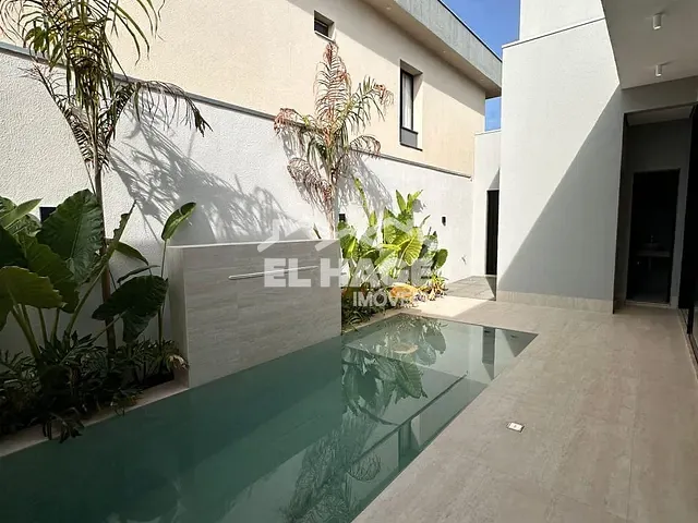 Casa com 307m² 3 quartos e 4 banheiros, à venda, no bairro Jardim Imperial em Cuiabá