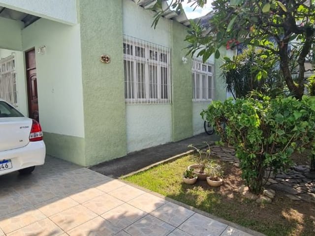 Foto do Casa - Casa com 4 dormitórios à venda, 197 m² por R$ 690.000,00 - Curicica - Rio de Janeiro/RJ | MG IMÓVEIS