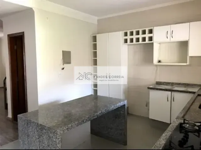 Casa 3 quartos e 2 banheiros, à venda ou para alugar, no bairro Jardim Burle Marx em Londrina