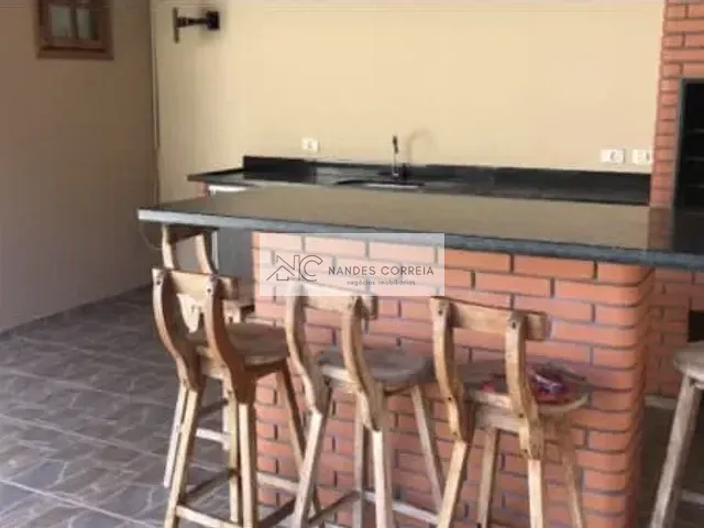 Casa 3 quartos e 2 banheiros, à venda ou para alugar, no bairro Jardim Burle Marx em Londrina