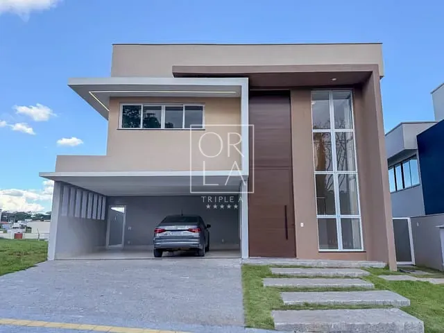 Casa com 419m² 4 quartos e 5 banheiros, à venda, no bairro Jardins Nápoles em Senador Canedo