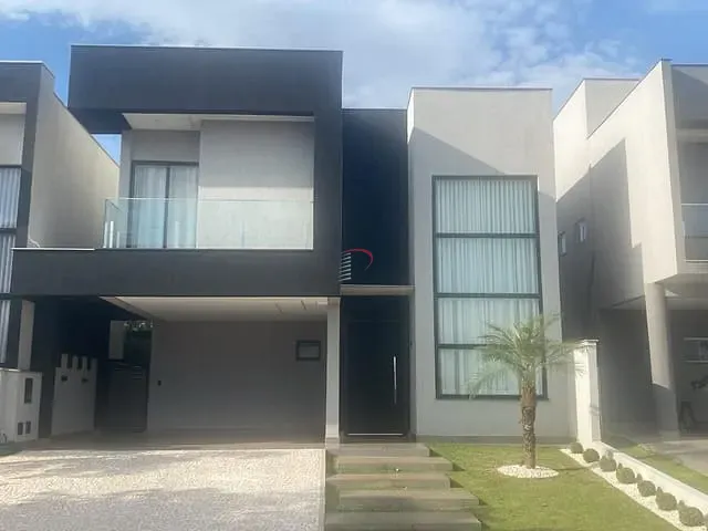 Casa 3 quartos e 4 banheiros, à venda, no bairro Gleba Simon Frazer em Londrina