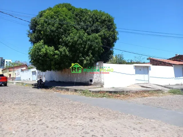 Casa com 200m² 2 quartos e 1 banheiro, para alugar, no bairro Cidade Nova em Teresina