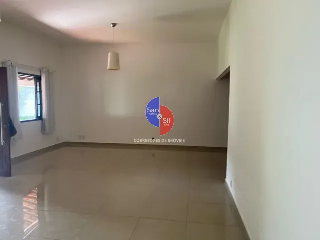 Casa com 720m² 4 quartos e 3 banheiros, à venda, no bairro Parque Fleixal em Guapimirim