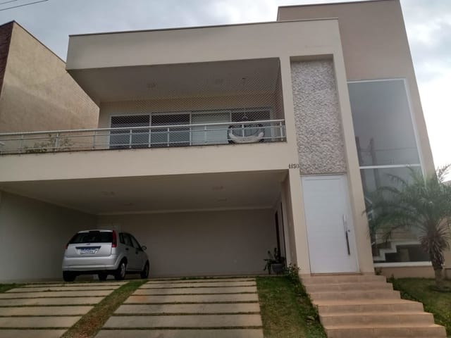 Casa com 301m² 3 quartos e 3 banheiros, à venda, no bairro Vila Tenente Vasconcelos em São João da Boa Vista