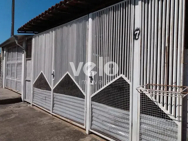 Casa com 200m² 3 quartos e 2 banheiros, à venda, no bairro Parque São Cristóvão em Taubaté