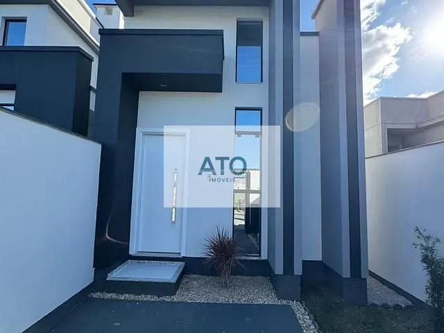 Casa com 120m² 2 quartos e 2 banheiros, à venda, no bairro Joáia em Tijucas