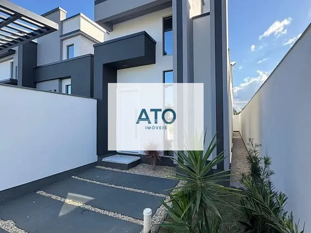 Casa com 120m² 2 quartos e 2 banheiros, à venda, no bairro Joáia em Tijucas