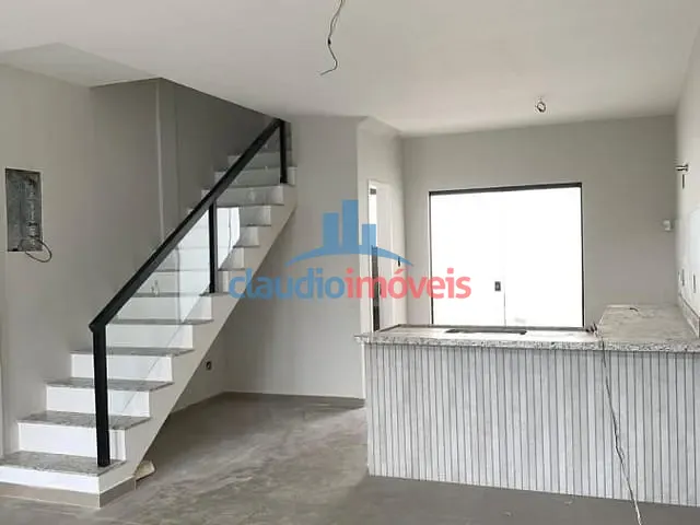 Casa 2 quartos e 2 banheiros, à venda, no bairro Conforto em Volta Redonda