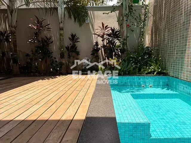 Casa com 300m² 3 quartos e 4 banheiros, à venda, no bairro Jardim Imperial em Cuiabá