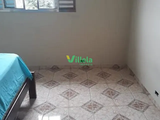 Casa 3 quartos e 2 banheiros, à venda, no bairro Itaqua Mirim em Itaquaquecetuba