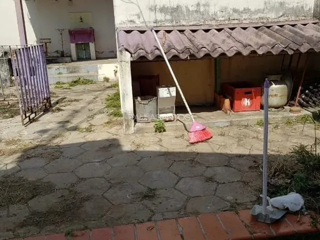 Casa com 300m² 2 quartos e 2 banheiros, à venda, no bairro Vila Gabriel em Sorocaba