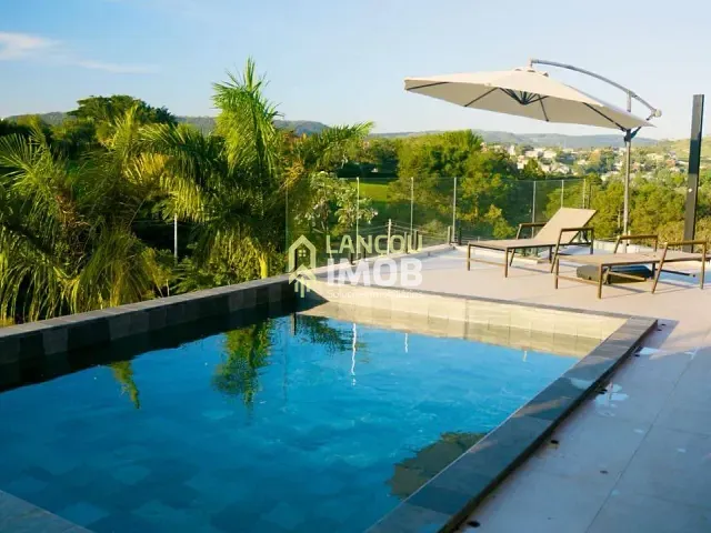 Casa 4 quartos e 6 banheiros, à venda, no bairro Residencial Parque Campos de Santo Antônio II em Itu