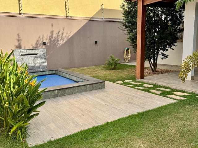 Casa com 360m² 3 quartos e 2 banheiros, à venda, no bairro Jardim Belo Horizonte em Sinop