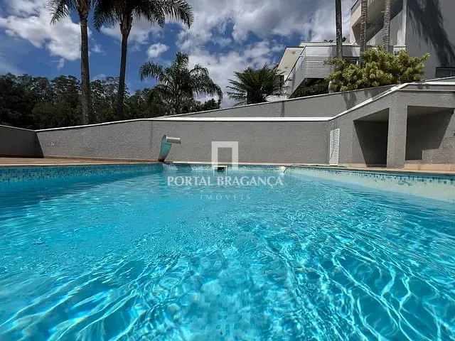 Casa com 580m² 4 quartos e 6 banheiros, à venda, no bairro Residencial Colinas de São Francisco em Bragança Paulista