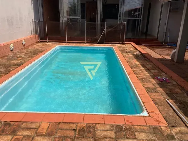 Casa com 280m² 2 quartos e 2 banheiros, à venda, no bairro Planalto Verde em Ribeirão Preto