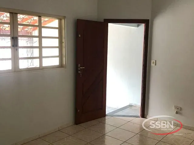 Casa com 150m² 3 quartos e 2 banheiros, à venda, no bairro Residencial Santa Luiza I em Nova Odessa
