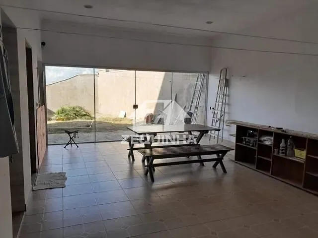 Casa com 438m² 4 quartos e 4 banheiros, à venda, no bairro City Bussocaba em Osasco