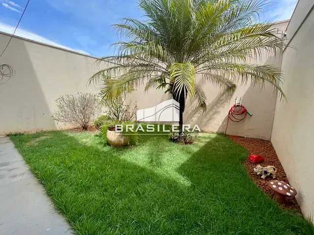 Casa 3 quartos e 2 banheiros, à venda, no bairro Anhangüera em Goiânia