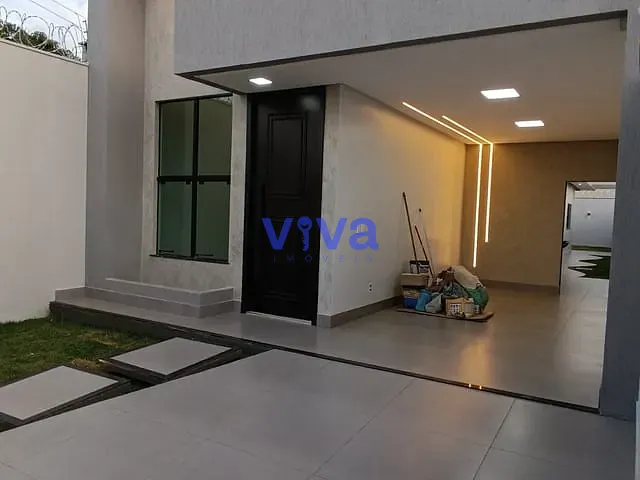Casa 3 quartos e 2 banheiros, à venda, no bairro Vila Oliveira em Aparecida de Goiânia