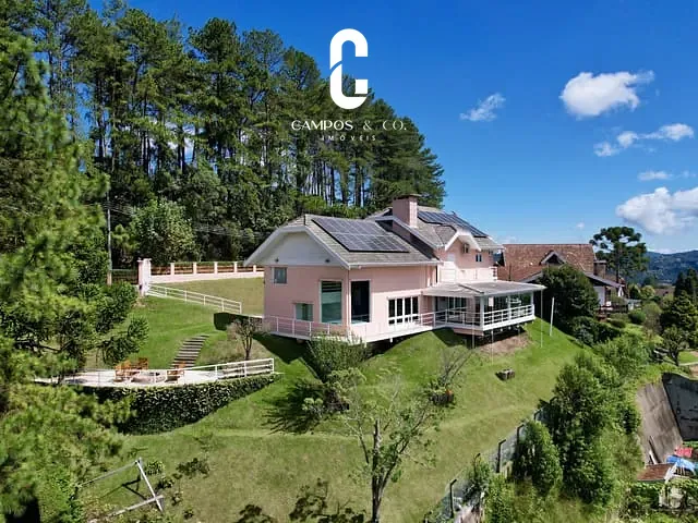 Casa com 1060m² 4 quartos e 5 banheiros, à venda, no bairro Alto do Capivari em Campos Do Jordão