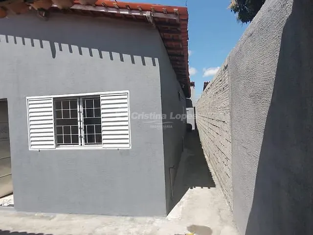 Casa com 300m² 3 quartos e 3 banheiros, à venda, no bairro Angelim em Teresina