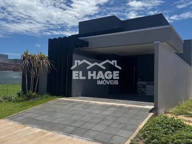 Casa com 200m² 3 quartos e 2 banheiros, à venda, no bairro Coxipó em Cuiabá