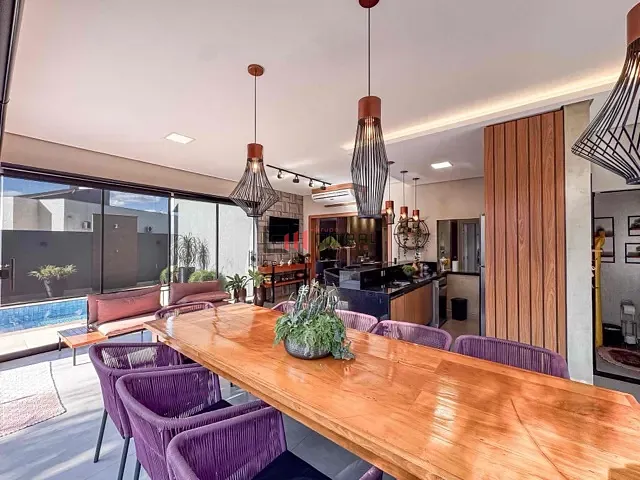 Casa com 501m² 4 quartos e 4 banheiros, à venda, no bairro Recanto do Salto em Londrina