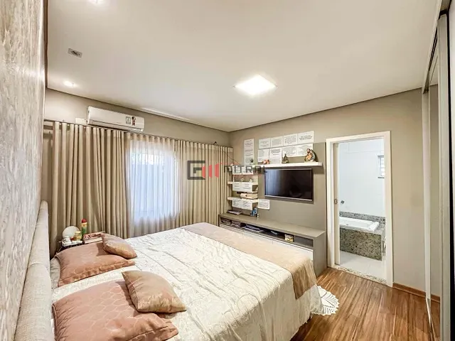 Casa com 501m² 4 quartos e 4 banheiros, à venda, no bairro Recanto do Salto em Londrina