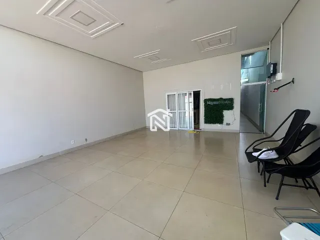 Casa 3 quartos e 4 banheiros, à venda, no bairro Milena I em Paraíso do Tocantins