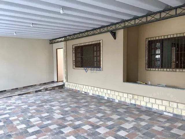 Casa com 300m² 4 quartos e 1 banheiro, à venda, no bairro Bosque dos Eucaliptos em São José dos Campos