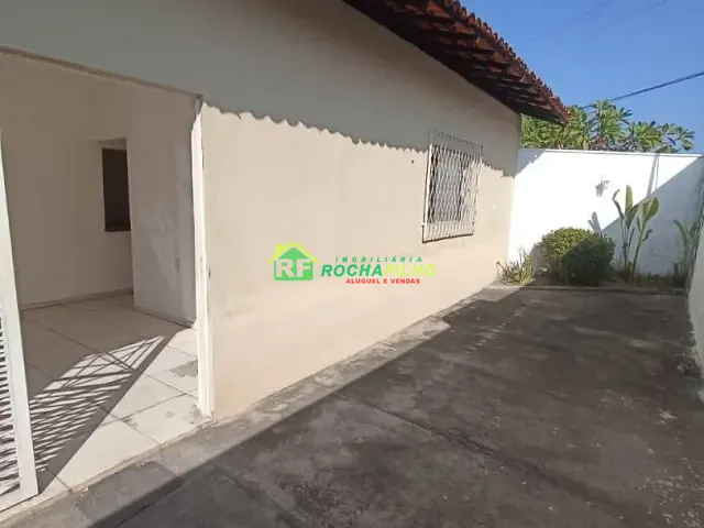Casa com 400m², para alugar, no bairro São Cristóvão em Teresina