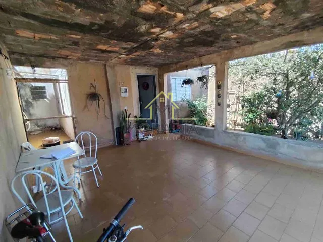 Casa com 140m² 4 quartos e 3 banheiros, à venda, no bairro Recreio dos Bandeirantes em Guaxupé