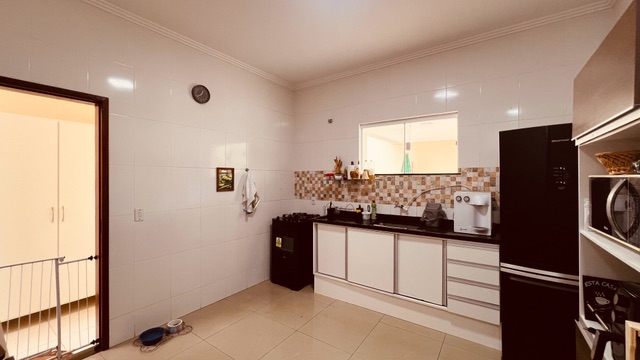 Casa com 245m² 3 quartos e 2 banheiros, à venda, no bairro Nova São Pedro em São Pedro da Aldeia