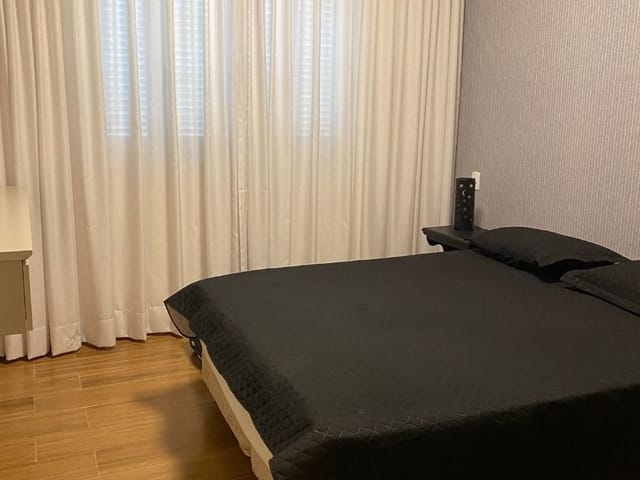 Casa com 1038m² 4 quartos e 5 banheiros, à venda, no bairro Enseada Guaruja em Guarujá