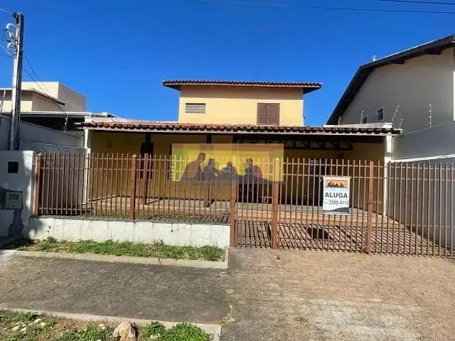 Casa com 300m² 3 quartos e 3 banheiros, para alugar, no bairro Cidade Universitária em Campinas