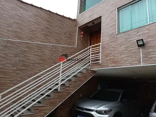 Casa com 214m² 3 quartos e 2 banheiros, à venda, no bairro Parque Novo Oratório em Santo André