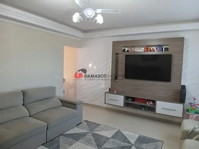 Casa com 214m² 3 quartos e 2 banheiros, à venda, no bairro Parque Novo Oratório em Santo André