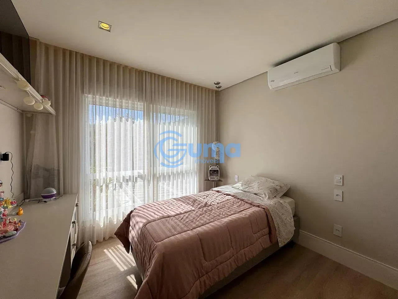 Casa, 4 quartos, 240 m² - Foto 21