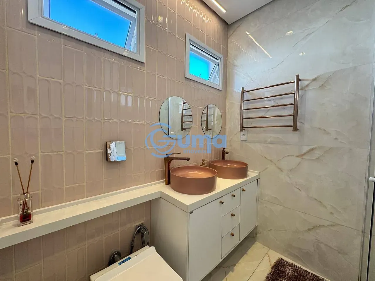 Casa, 4 quartos, 240 m² - Foto 26