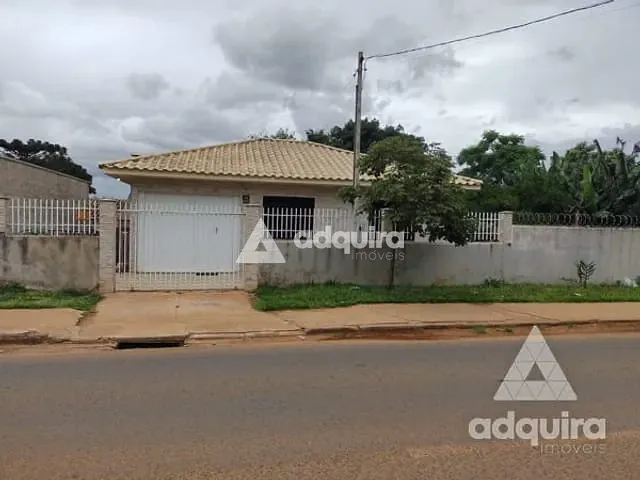 Casa com 245m² 2 quartos e 1 banheiro, à venda, no bairro Piriquitos em Ponta Grossa
