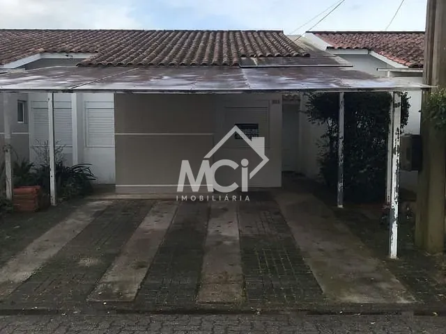 Casa 3 quartos e 2 banheiros, à venda, no bairro Três Vendas em Pelotas