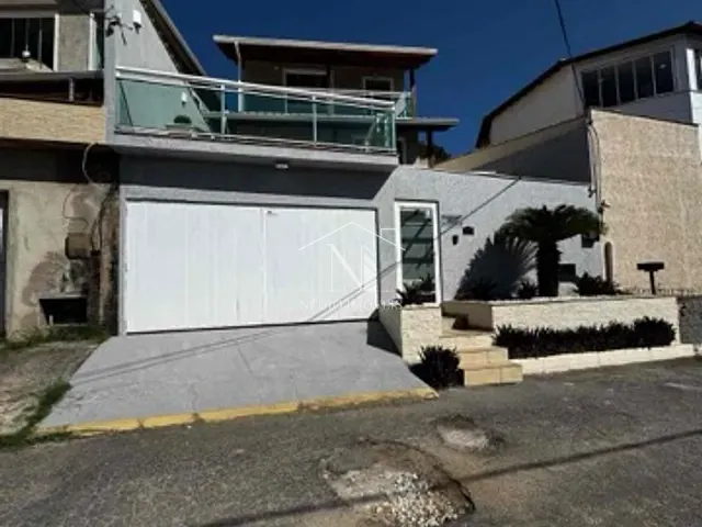 Casa com 270m² 3 quartos e 2 banheiros, à venda, no bairro Araçatiba em Maricá