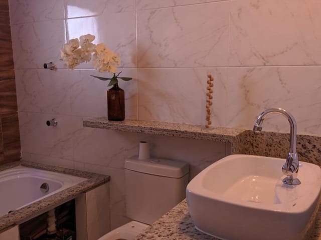 Casa com 184m² 7 quartos e 2 banheiros, à venda, no bairro Jardim Santa Zélia em São Paulo